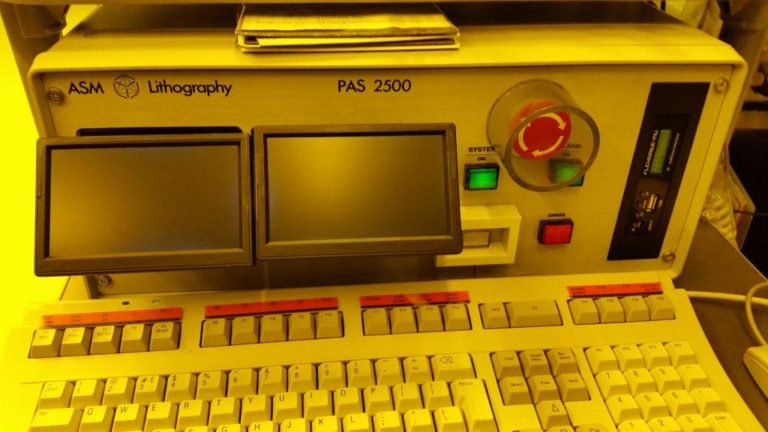 ASML 2500 Photolithography stepper